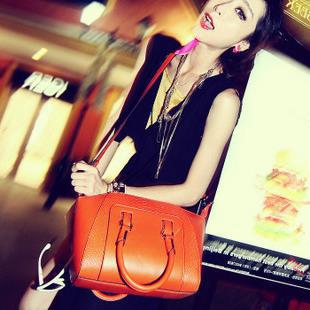 Women Handbags
